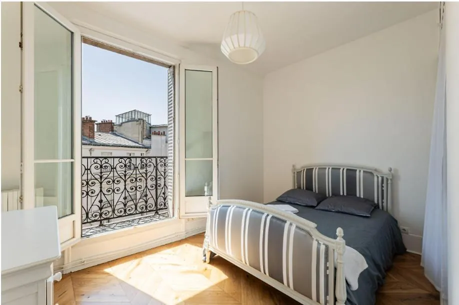 Apartment Vue Tour Eiffel Et 5 Minutes Des Champs-elysees 2 16 Etoile *